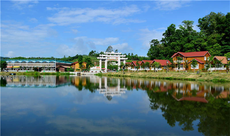 望天湖生态旅游度假区